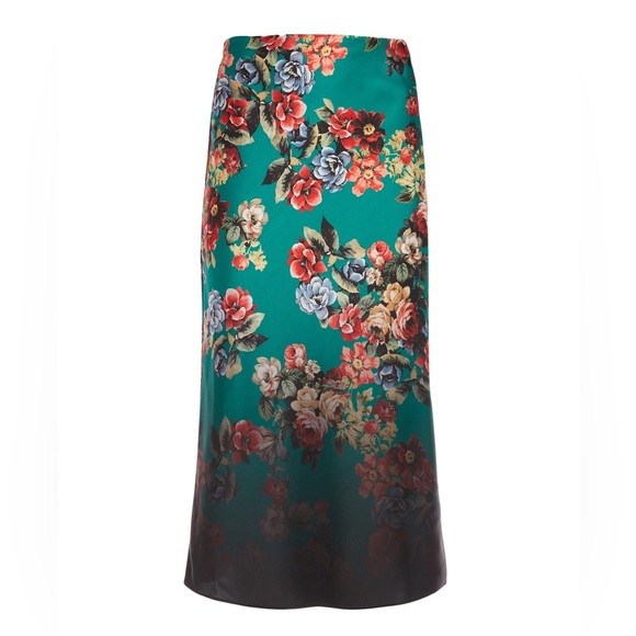 Alice + Olivia Dresses & Skirts - Alice Olivia Maeve Cloud Dancer Floral
Slip Skirt